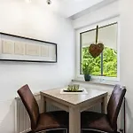 Schanze 17 * שמאלנברג