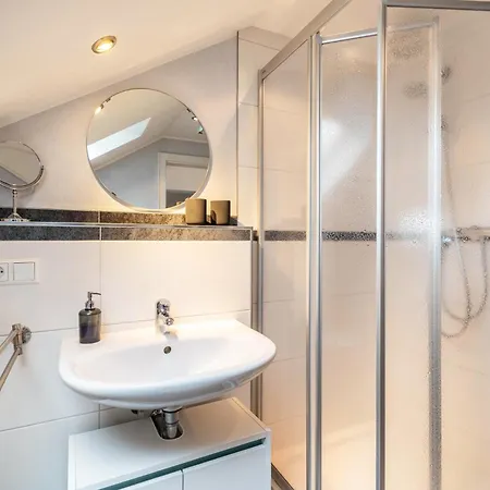 Appartement Schanze 17 *
